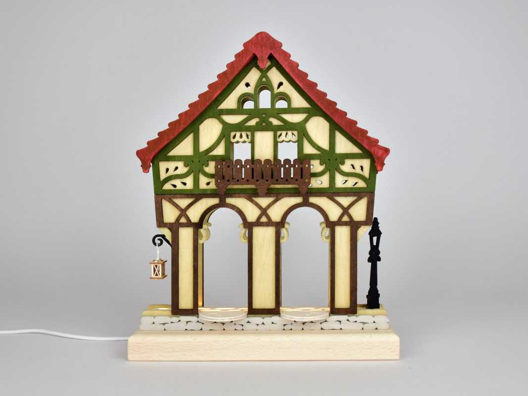 Fachwerkhaus grün für Sammlerfiguren